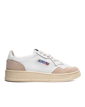 Medalist Low Suede/White/White